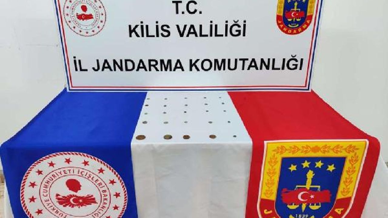 Kilis'te 25 sikke ele geçirildi