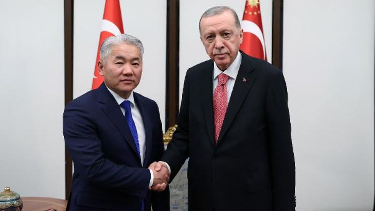 Cumhurbaşkanı, Moğolistan Millî Güvenlik Konseyi Sekreteri Enkhbayar'ı misafir etti