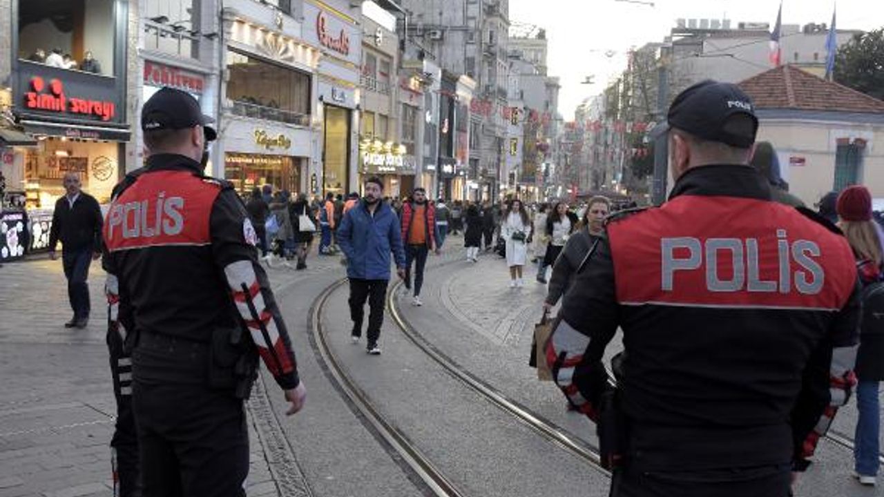 İstanbul geneli 50 noktada polisten huzur denetimi