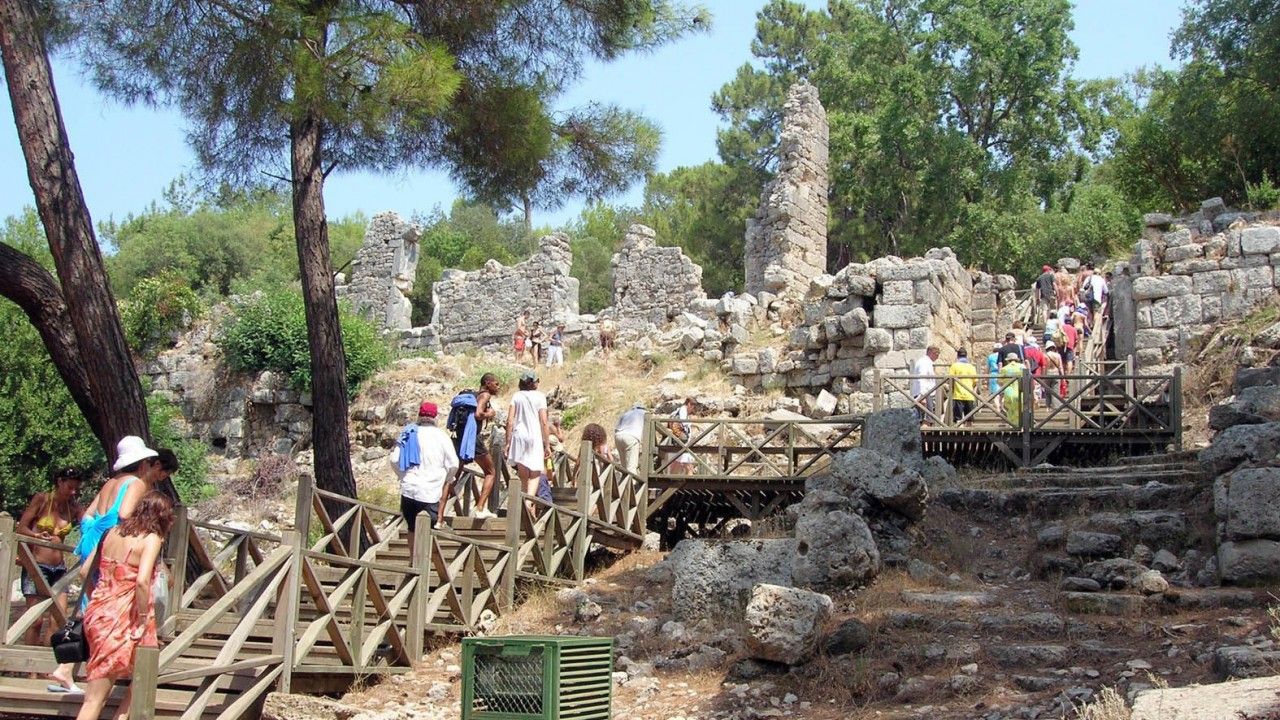 Phaselis'te 2 halk plajı projesi ihalesini Danıştay iptal etti