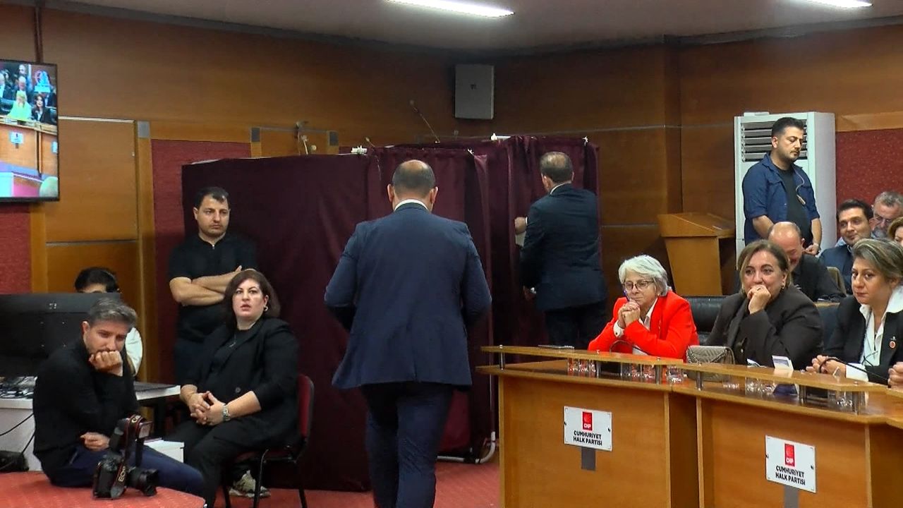 Bayrampaşa Belediyesi Başkanvekilliği'ne İbrahim Akın seçildi