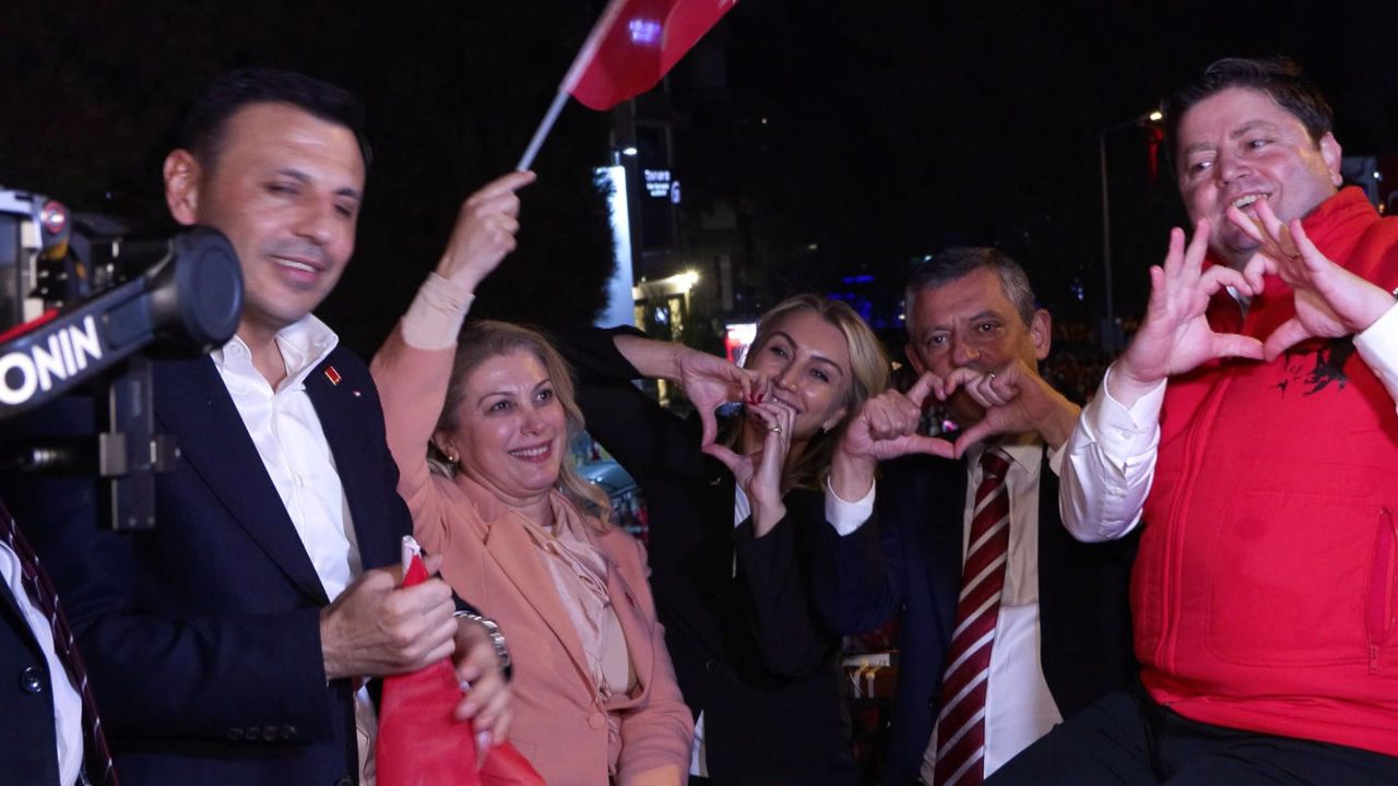 Kadıköy'de Cumhuriyet Bayramı Kutlandı