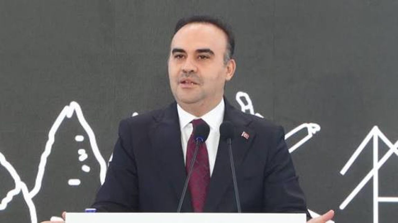 Bakan Kacır:Uber önümüzdeki 5 yılda Türkiye'de teknoloji merkezi kurmak için adım atıyor