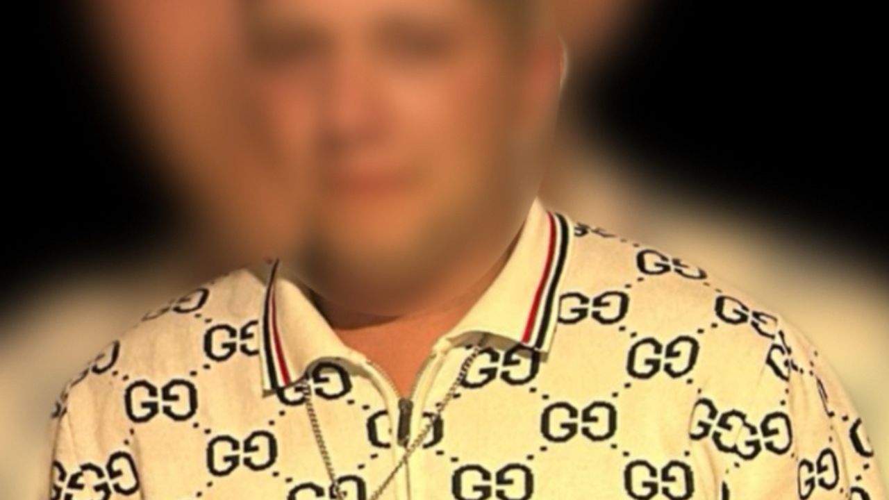 Beşiktaş'ta otel odasına baskın; yatağın altından kalaşnikof çıktı