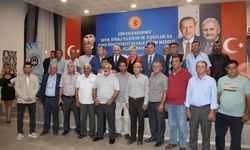 AK Parti'li Binali Yıldırım, İzmir'de saha çalışmasında