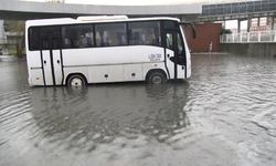 Sanayi sitesi sular altında kaldı