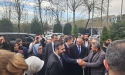 İstanbul Büyükşehir adayı Murat Kurum, Ak Parti il başkanlığında