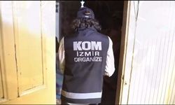 İzmir'de 'antika' silah kaçakçılarına operasyon