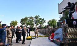 MHP lideri Bahçeli'den, 15 Temmuz'da bombalanan Özel Harekat Başkanlığı'na ziyaret