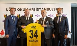 İstanbulspor, Uğur Okulları’yla sponsorluk anlaşması gerçekleştirdi