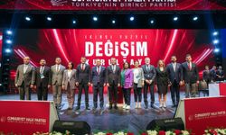 CHP'nin 20. Olağanüstü Kurultayı'nda tüzük değiştirildi