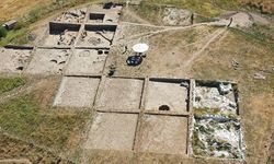 Tavşanlı Höyük'teki kazı çalışmalarına kadın girişimciler de eşlik ediyor