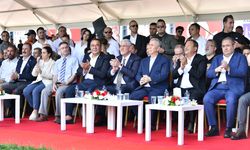 İYİ Parti lideri Müsavat Dervişoğlu, Ankara'da güreş müsabakalarını takip etti