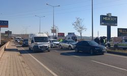 Diyarbakır’da zincirleme trafik kazası: 2’si ağır, 8 yaralı