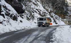 Doğu Karadeniz’de 330 köyde kar esareti