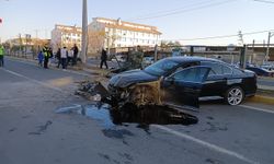 Kızıltepe’de maddi hasarlı trafik kazası korkuttu