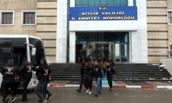 Bitlis'te fuhuş çetesine kapsamlı operasyon: 9 gözaltı