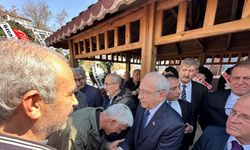 Kemal Kılıçdaroğlu, kuzeninin cenaze törenine katıldı