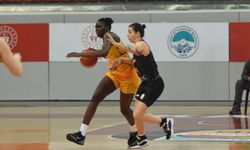 Melikgazi Kayseri Basketbol : 68-74 : ÇBK Mersin