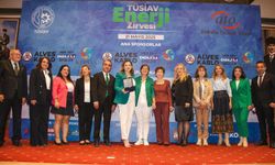 Ankara’da Enerji Zirvesi: TÜSİAV, Sektörün Öncülerini Bir Araya Getirdi; “Yılın En Enerjik Kanalı” Ödülü TYT TÜRK TV’nin
