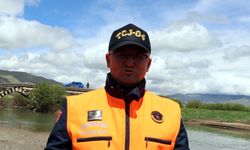 Jandarmanın botlarla dronlu inci kefali denetimini DHA görüntüledi