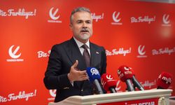 Suat Kılıç Toplumu sarsacak bir anayasa değişikliğine katkı vermeyiz