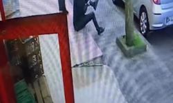Ümraniye’de motosikletli saldırgan araçtan inen adama kurşun yağdırdı Husumetlilerini sakladığı için vurdu.