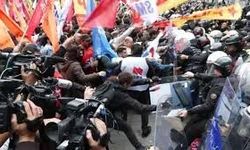 İstanbul Valiliği İzinsiz gösteri için toplananlardan 384'ü gözaltına alındı
