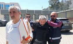 Öldürülen Ağabeyi  Babasıyla Yan Yana Defnedildi
