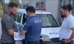 Küçükçekmece'de ehliyet sınavına düzenekle giren aday yakalandı