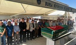 Raporlu itfaiyeci araçta fenalaştı, hayatını kaybetti