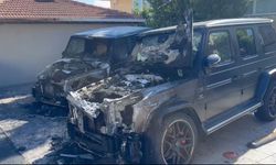Sarıyer’de iş insanlarına ait cipler kundaklandı