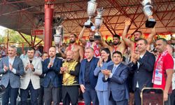Gençlik ve Spor Bakanı Bak ve Bilal Erdoğan, Kırkpınar'da
