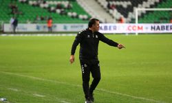 Sakaryaspor'da Serhat Sütlü'nün istifası kabul edilmedi