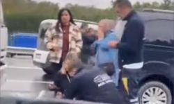 Esenyurt'ta zincirleme kazayı görüntüleyen şoför kamyonetle kadına çarptı