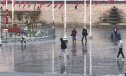 İstanbul'da yağmur etkili olmaya devam ediyor