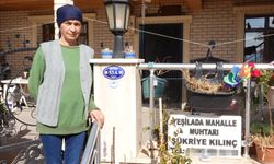 Mahallenin ilk kadın muhtarı, 16 yıldır mührü kaptırmadı