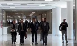 Özgür Çelik'in yargılandığı 'Tedbiren görevden uzaklaştırma' davasında ilk duruşma