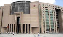 Ekrem İmamoğlu Çağlayan'daki İstanbul Adalet Sarayı'na getirildi