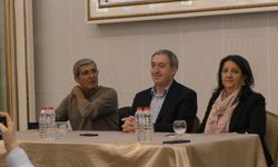 DEM Parti'li Bakırhan: Hala dökülen kan yetmemiş gibi kanla beslenenler var