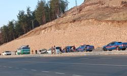 Gaziantep'te kamyonet, hafif ticari araca çarptı: 4 yaralı