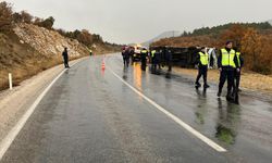 Konya'da okul servisi devrildi; 28'i öğrenci 29 yaralı