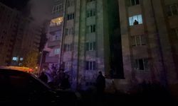 Kütahya'da 8 katlı apartmanda yangın: 1 ölü, 2 yaralı
