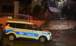 Bodrum'da sağanak; evin istinat duvarı çöktü, yollar göle döndü