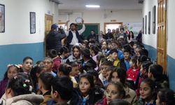 Erzurum Devlet Tiyatrosu, kırsaldaki öğrencileri tiyatroyla buluşturdu