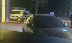 Mezarlıkta park halindeki otomobilde iki gencin cansız bedeni bulundu