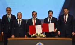 Bakan Yardımcısı Ayhan Artık kimsenin icazetine ihtiyaç duymayan bir Türkiye var