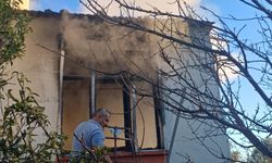 Evinde çıkan yangında hayatını kaybetti