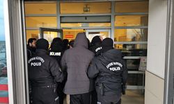 Kusurlu araçların para karşılığı muayene istasyonundan geçirilmesine yönelik operasyonda 13 gözaltı