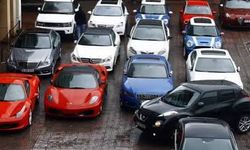 Gümrükten usulsüz geçirilen 65 lüks araca el konuldu: 22 gözaltı